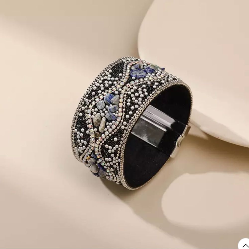 GORGEOUS BEADED CUFF BANGLE‎